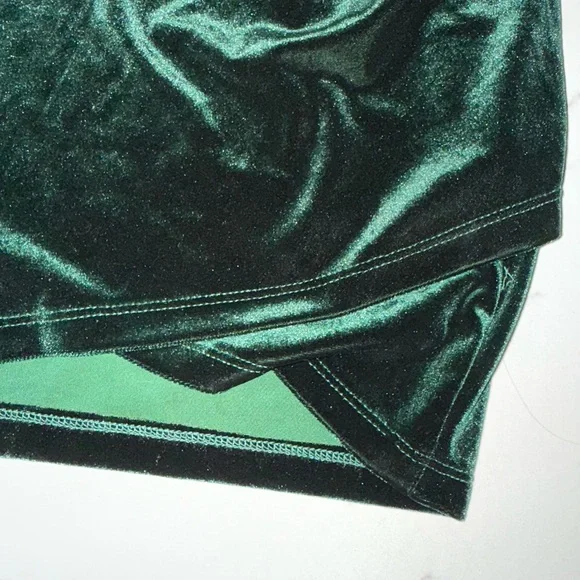 Lovely Day Green Bodycon Midi Dress Spaghetti Strap V-Neck - Picture 3 of 5